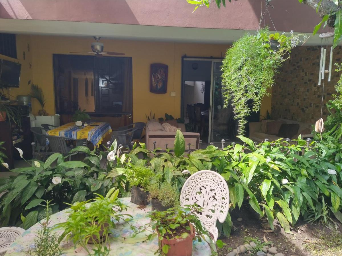 Hotel Antiguo Antiguo Cuscatlan ภายนอก รูปภาพ