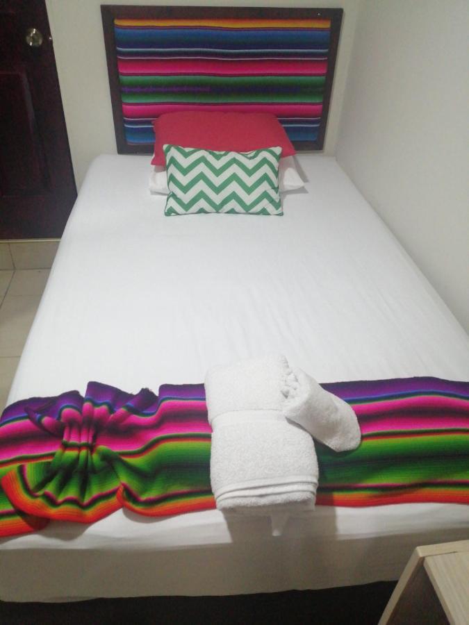 Hotel Antiguo Antiguo Cuscatlan ภายนอก รูปภาพ