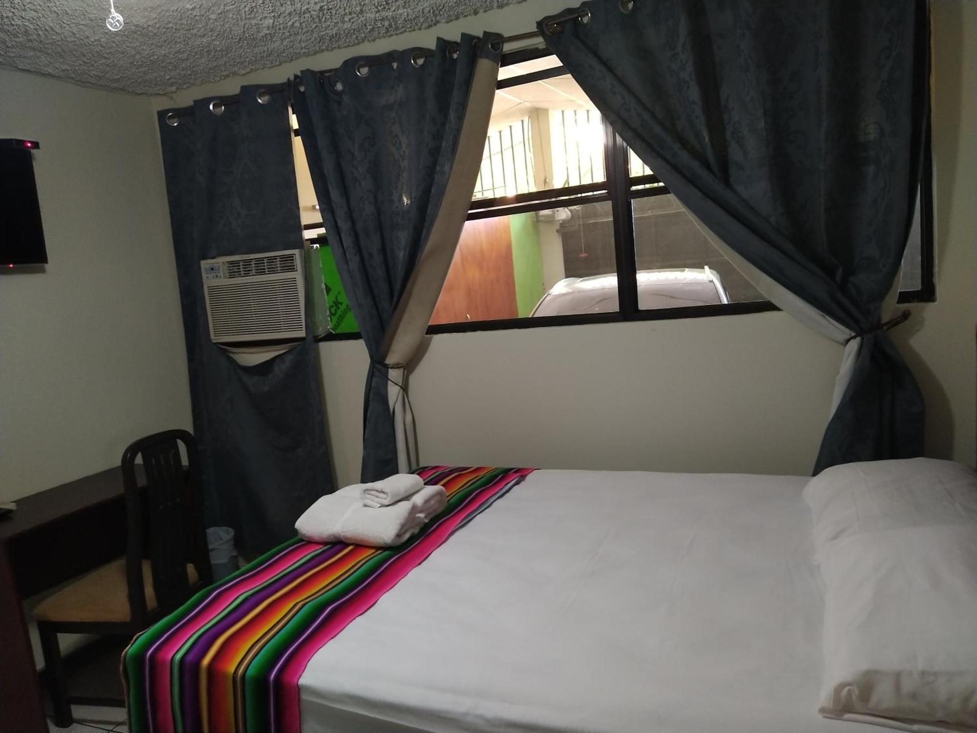 Hotel Antiguo Antiguo Cuscatlan ห้อง รูปภาพ