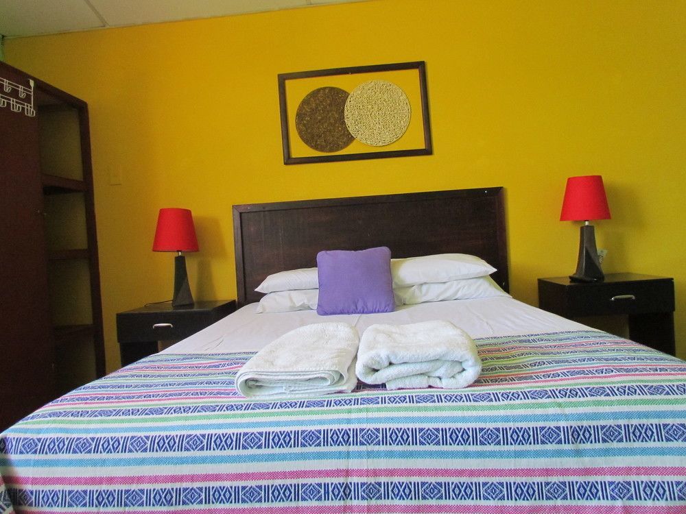 Hotel Antiguo Antiguo Cuscatlan ภายนอก รูปภาพ
