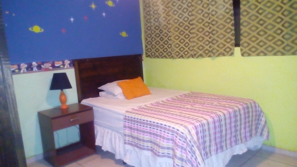 Hotel Antiguo Antiguo Cuscatlan ภายนอก รูปภาพ